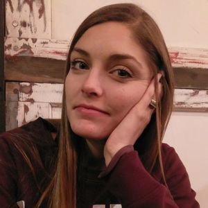 Meet your Posher, Elaina